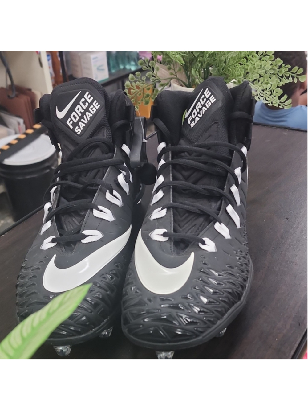 Nike Force Savage 902677-010 Men's Black White Football Cleats Size 13 - Picture 3 of 6